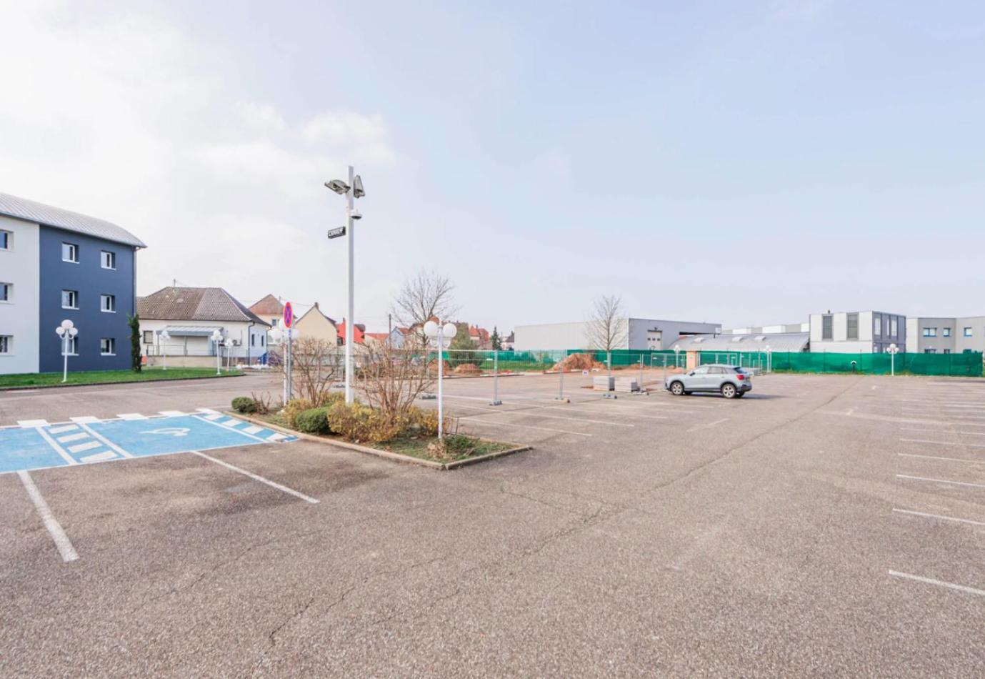 B&B Hotel Strasbourg Aeroport Holtzheim Kültér fotó