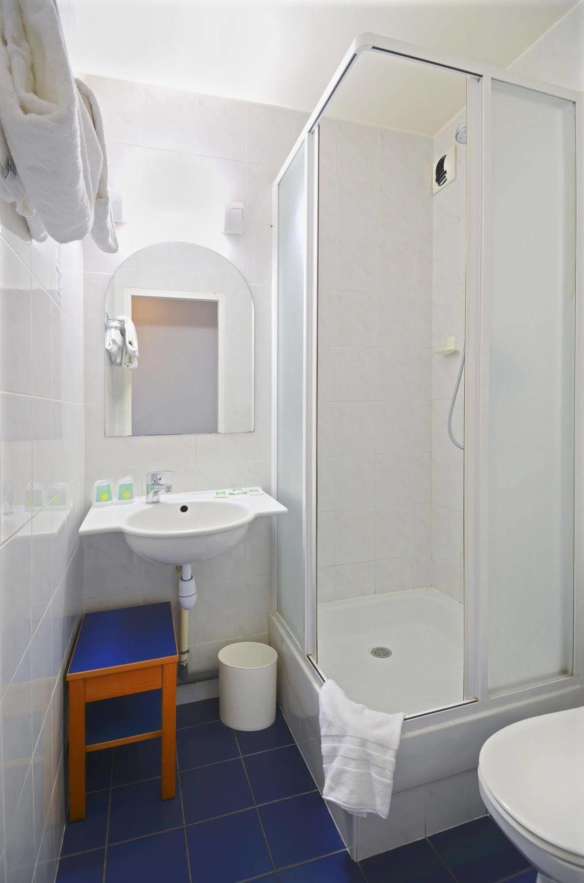 B&B Hotel Strasbourg Aeroport Holtzheim Kültér fotó
