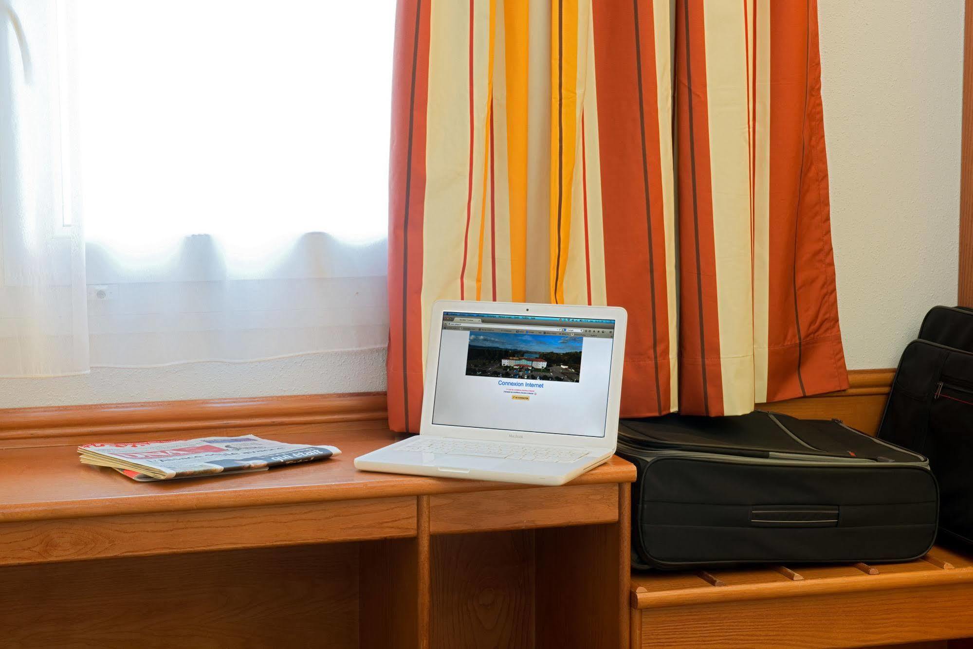 B&B Hotel Strasbourg Aeroport Holtzheim Kültér fotó